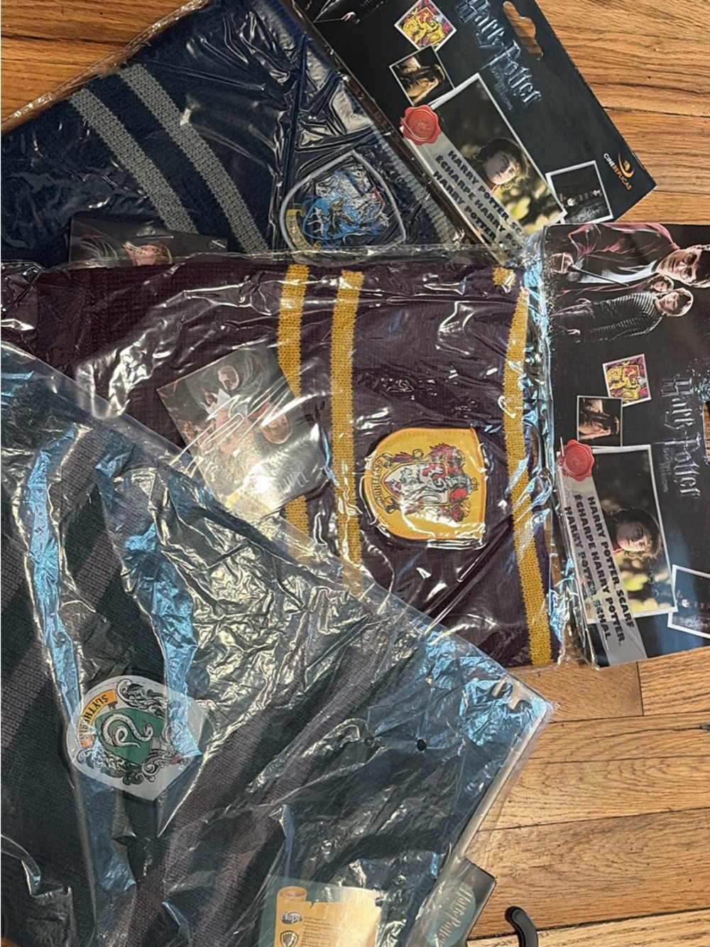 Warner Bros. Harry Potter Knit Scarves Gryffindor, Slytherin, and Ravenclaw